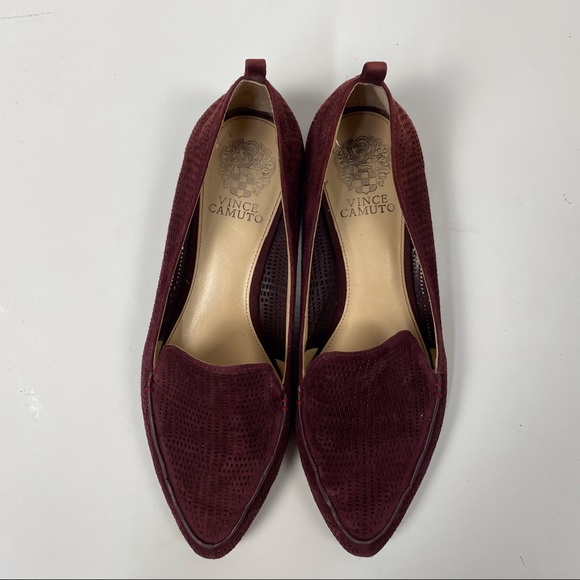 Vince Camuto Shoes - VINCE CAMUTO Kade Cutout Loafer in Burgundy.